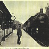 Kalenderbild VR-Bank Untertaunus 1983 Zug der Aartalbahn vor dem 2. WK im Bahnhof 