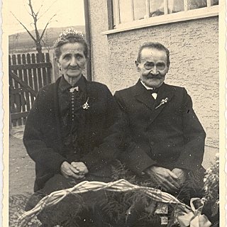 Bild1454 1954 Goldene Hochzeit der Müllerehepaares Füll. Hettenhainer Mühle (Fülle Mühle)